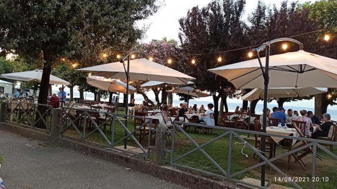 Locanda Da Otello Marta Exterior photo